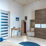 公寓 Traditional Maltese Styled 2br With Large Maltese Balcony & Internal Yard - Located In The Heart Of - Maltese Capital 瓦莱塔