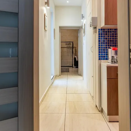 Traditional Maltese Styled 2br With Large Maltese Balcony & Internal Yard - Located In The Heart Of - Maltese Capital Apartment *