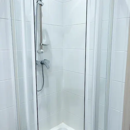 דירה Traditional Maltese Styled 2br With Large Maltese Balcony & Internal Yard - Located In The Heart Of - Maltese Capital ואלטה