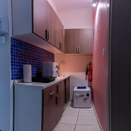 Apartment Traditional Maltese Styled 2br With Large Maltese Balcony & Internal Yard - Located In The Heart Of - Maltese Capital *