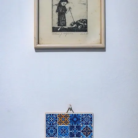 Traditional Maltese Styled 2br With Large Maltese Balcony & Internal Yard - Located In The Heart Of - Maltese Capital ואלטה